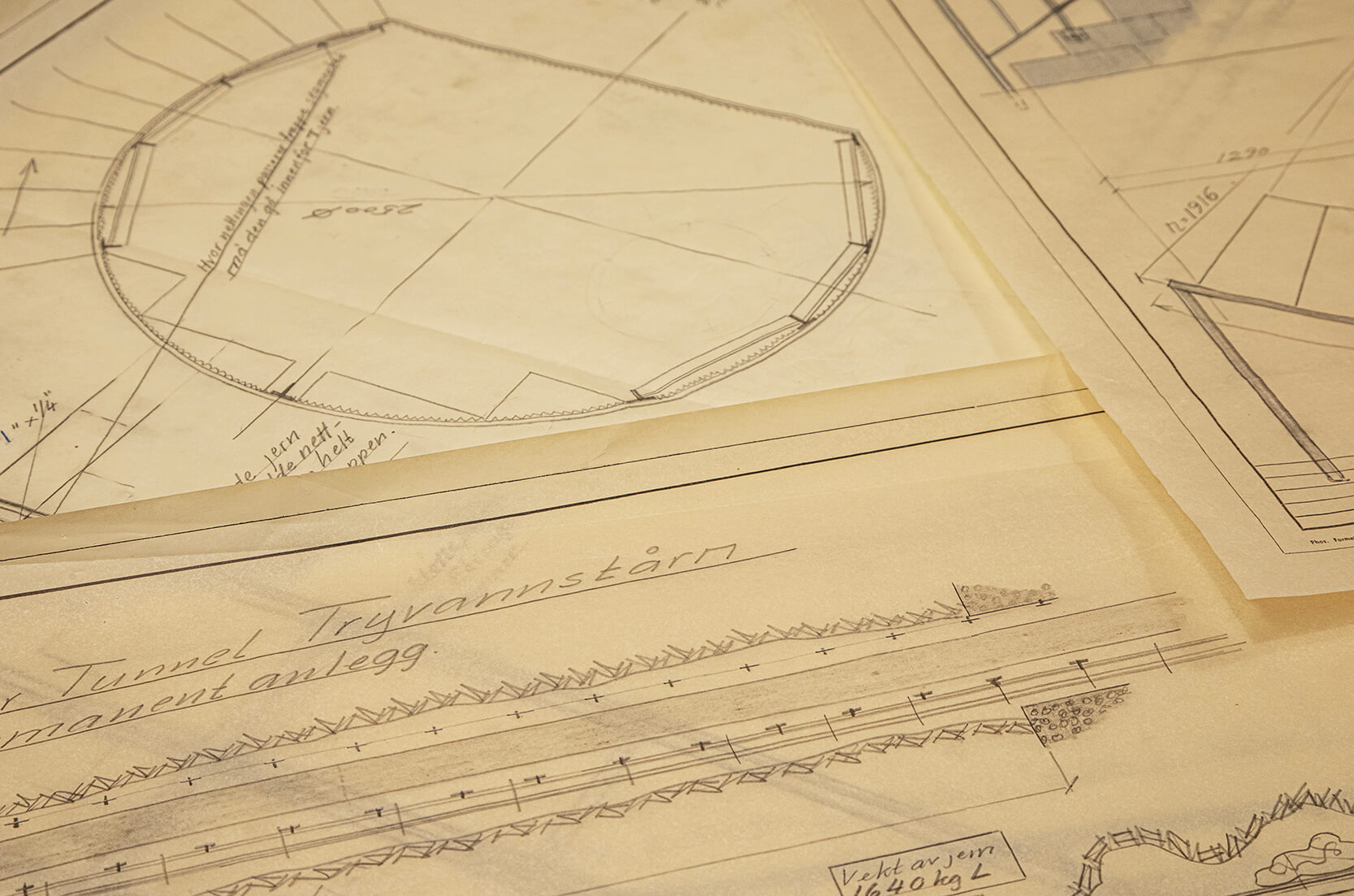 Arkitekttegninger fra 1960-tallet av Tryvannstårnet, hentet fra Norsk Teknisk Museums samling. Tryvannstårnet får en ny storhetstid med Christian Ringnes som ny eier.