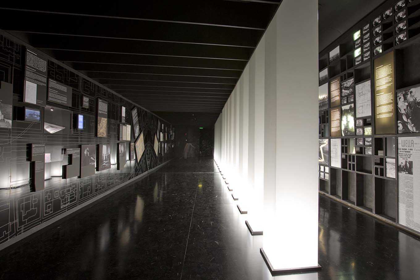 Fra utstillingen Grossraum. Foto.