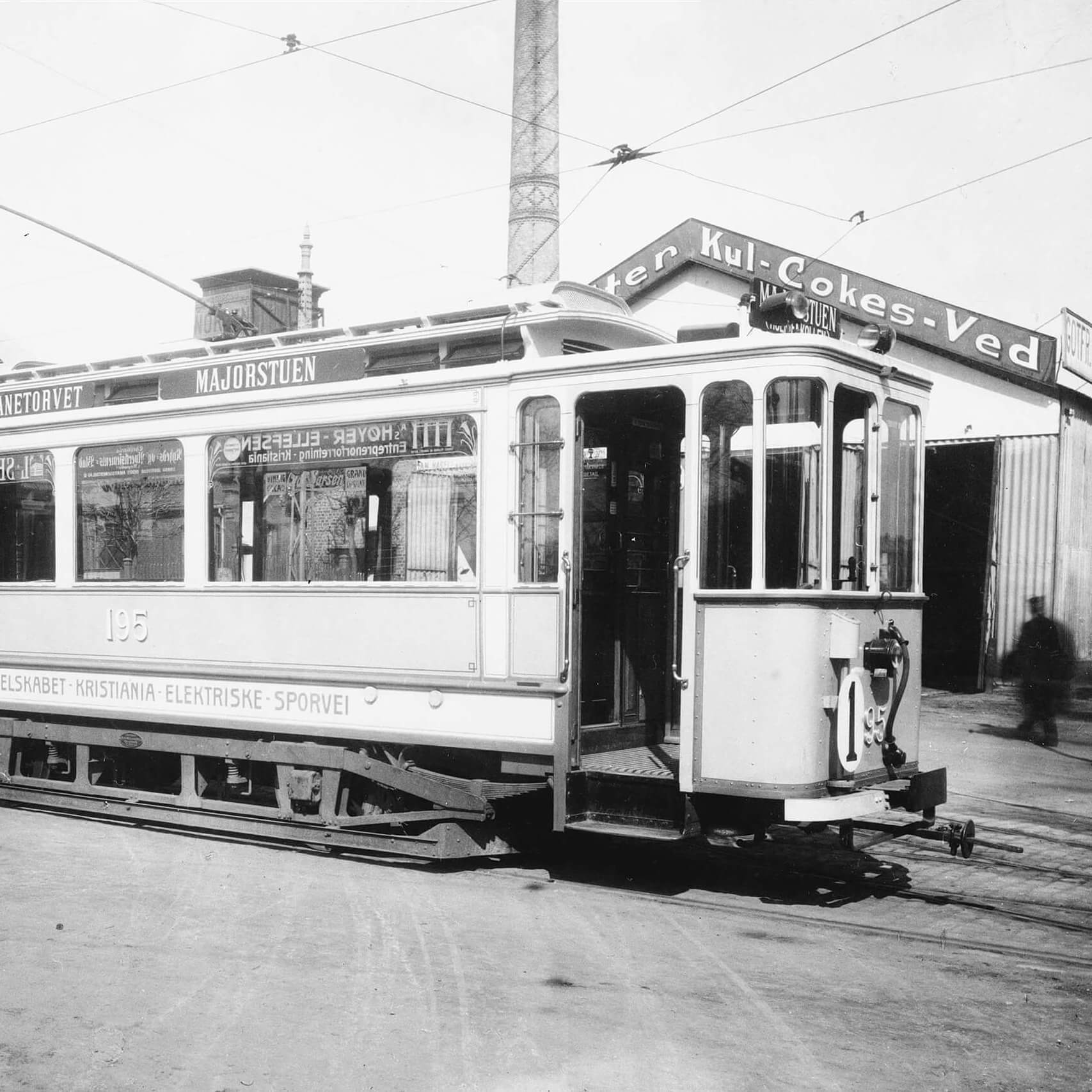 analog foto av gammel trikk 1912