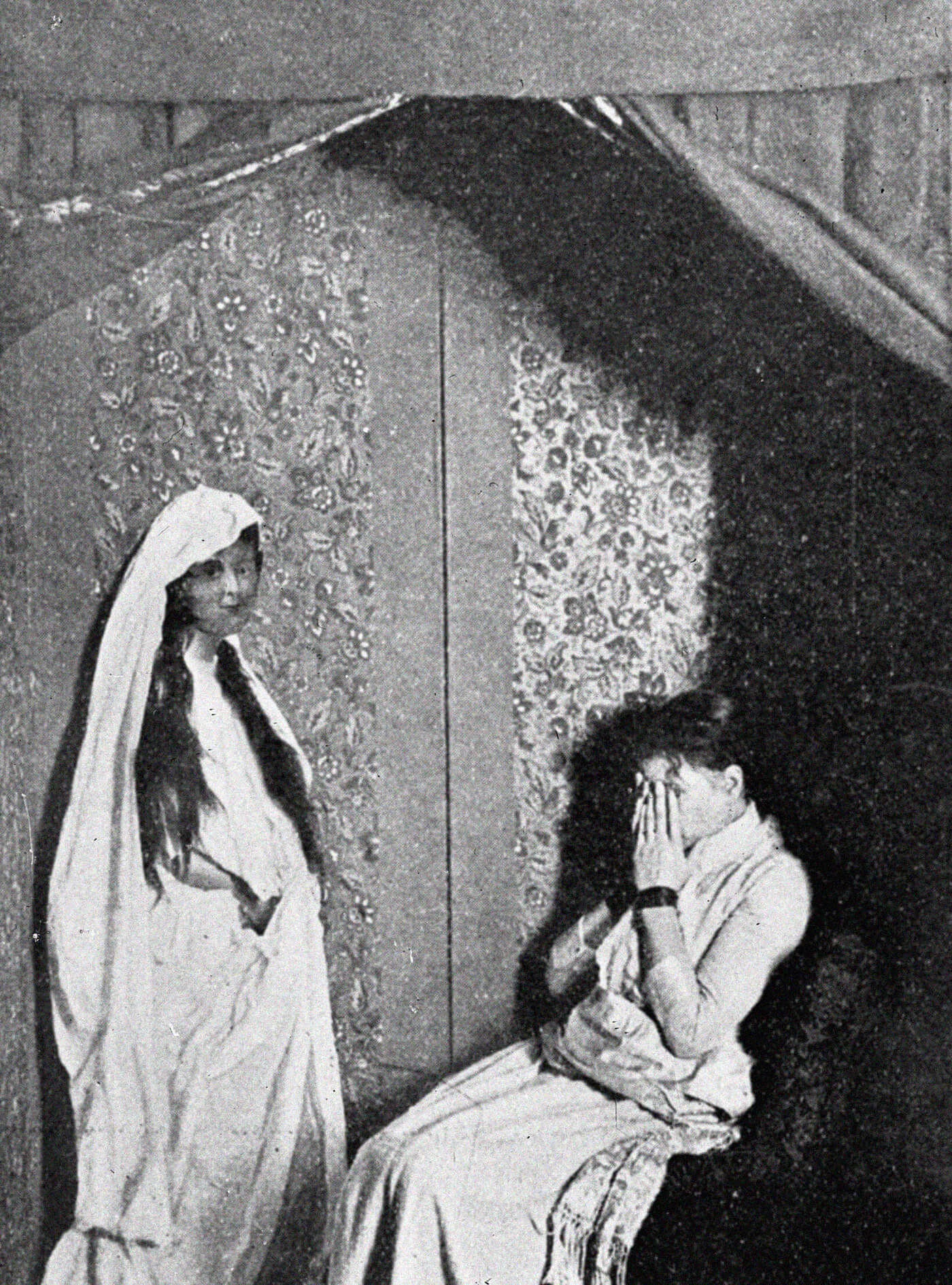 Madame d’Espérance i en seanse med den falske ånden Yolande