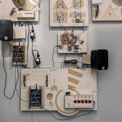 To Micro:bit – Robot Orchestra