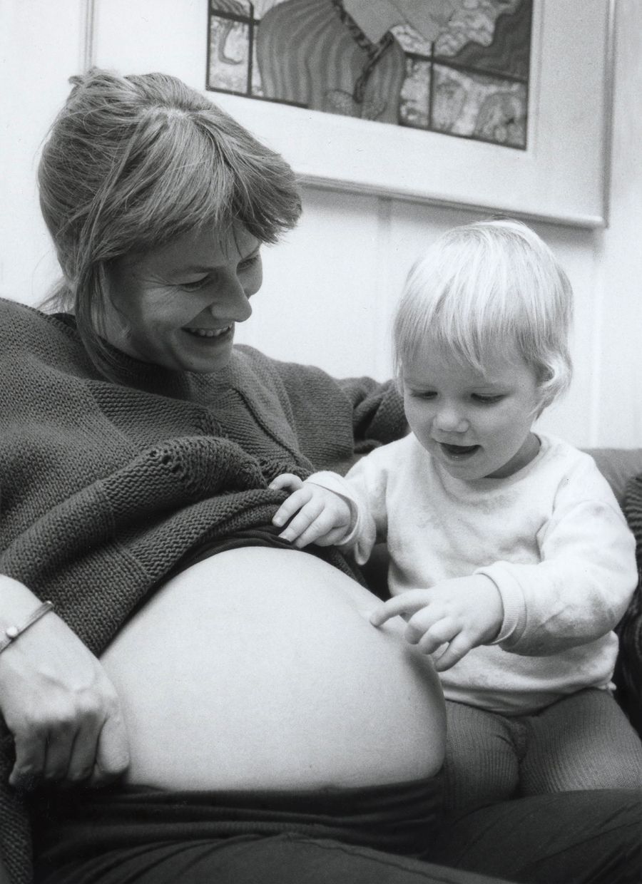 Pregnant mom with toddler 