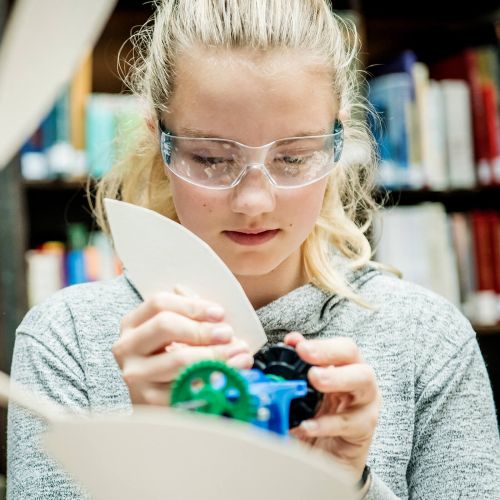 Til Skaperlab ungdomsklubb