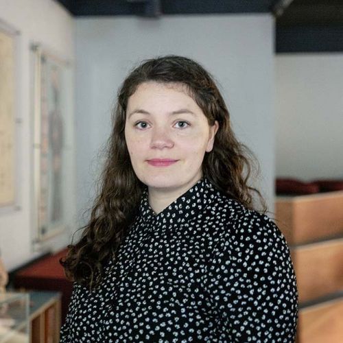 Portrett av en dame. Foto.