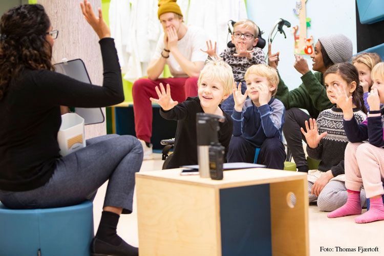 -Jeg tror at det vi ser her, kommer til å sette elevene bedre i stand til å være med på å løse mange av fremtidens gåter, mange av de gåtene vi ikke har klart å løse så langt, sa kunnskaps- og integreringsminister Jan Tore Sanner under åpningen av TeknoLab.