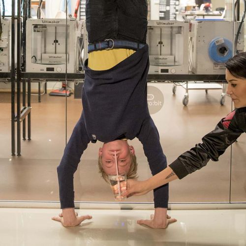 Til eksperimentet Drikk opp ned