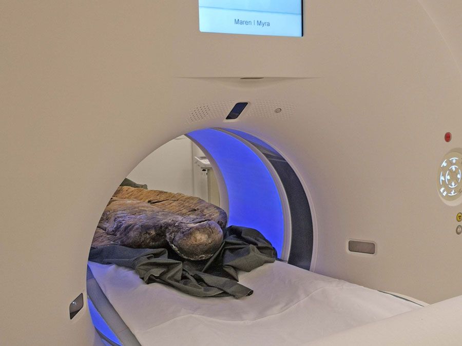 En medisinsk skanner med et gammelt like inni.