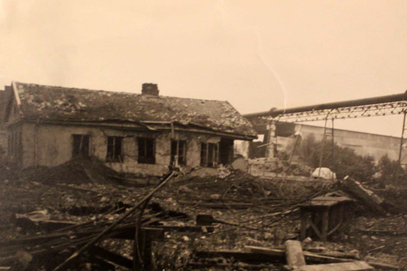 Til fotografier fra Herøya