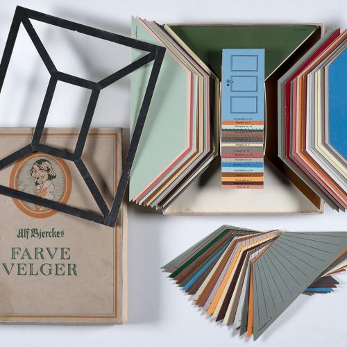 En presentasjon under Teknologihistorisk Torsdag der Barbro Wedvik, Anne Solberg og Tone Rasch diskuterer Alf Bjerckes arkiv, med fokus på farger, malematerialer og markedsføring av maling.