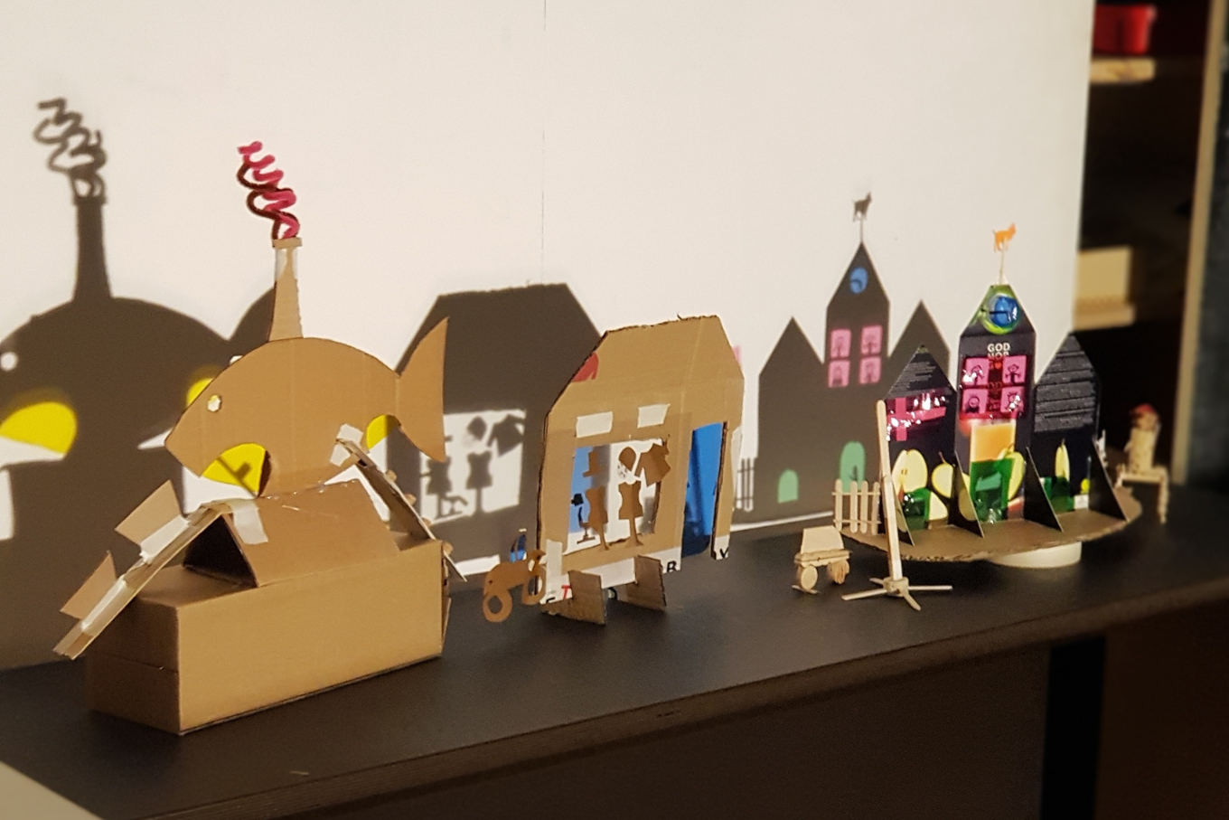 Barn i skaperverksted