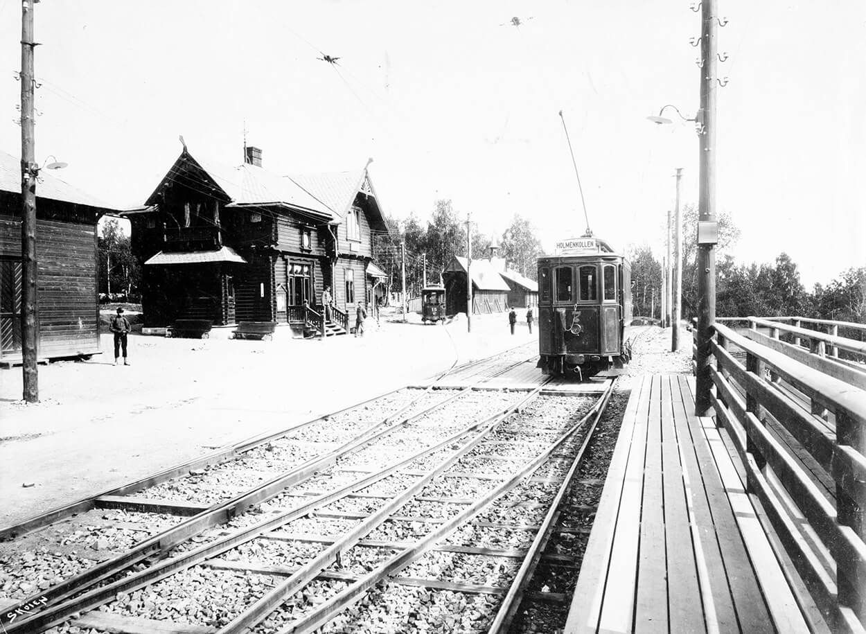 old tram in oslo
